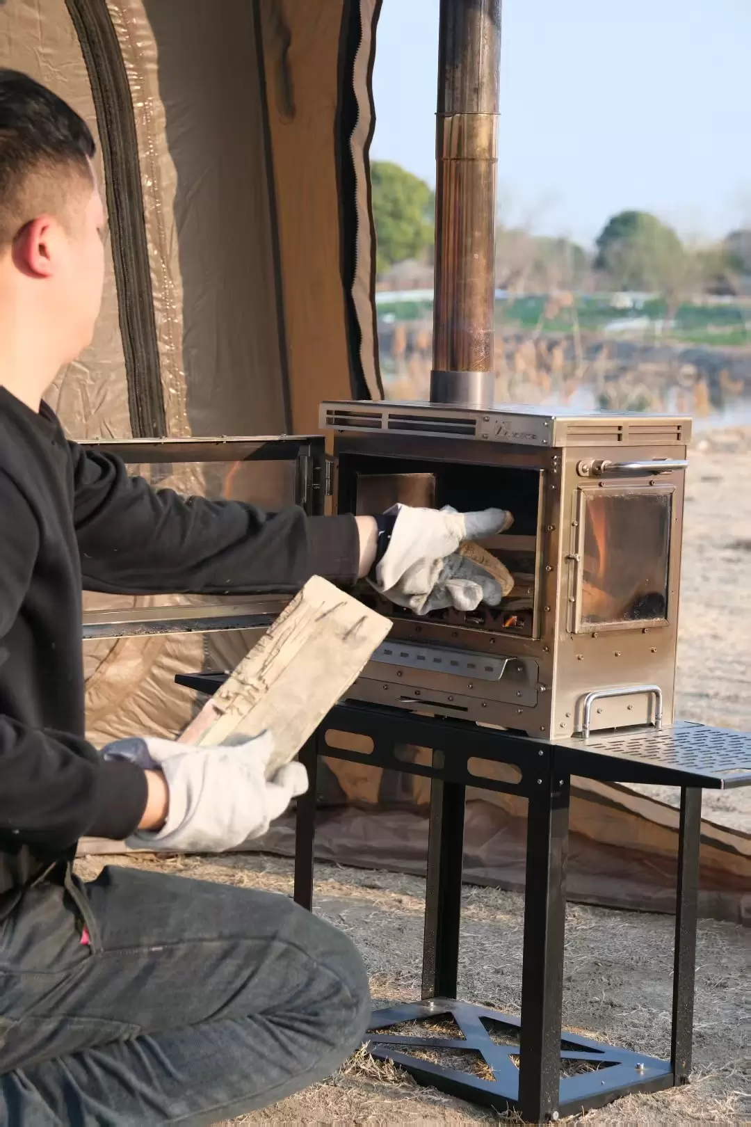 Multi-scene adaptive static burning tent furnace