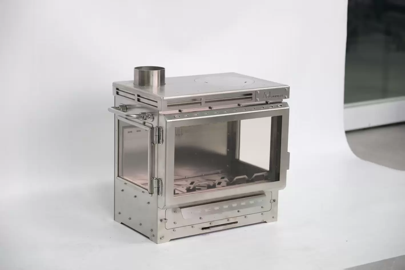 Multi-scene adaptive static burning tent furnace
