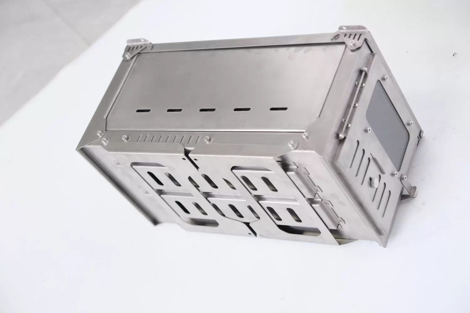 Ultra-light folding multi-function outdoor furnace